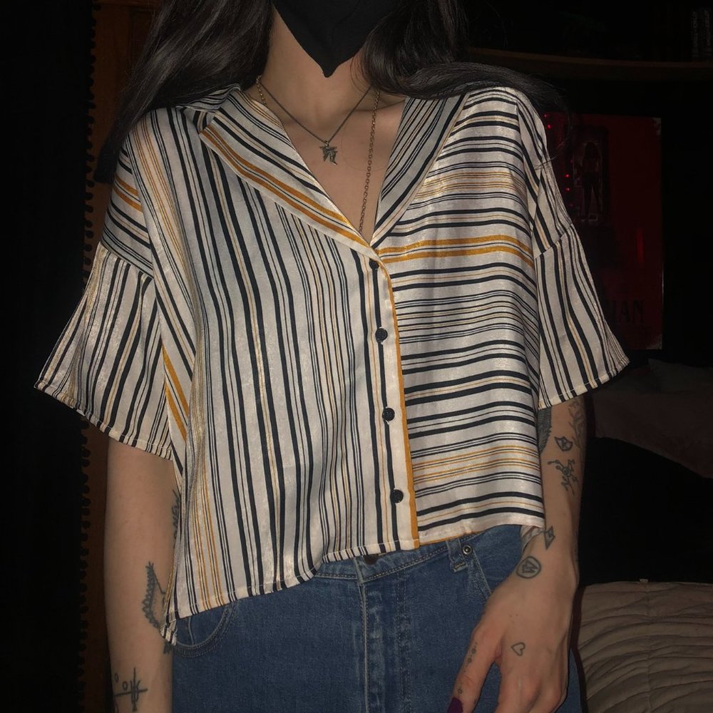 Forever 21 Contemporary Women's Asymmetrical Stripe Blouse Size Large